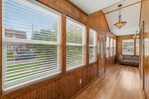 113 N Higby St, Jackson, MI 49202 - Photo 12
