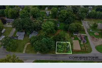 11830 N Division Avenue NE, Sparta, MI 49345 - Photo 4