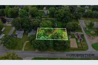 11830 N Division Avenue NE, Sparta, MI 49345 - Photo 6