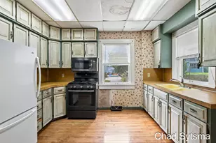 219 Carroll Ave SE, Grand Rapids, MI 49506 - Photo 12