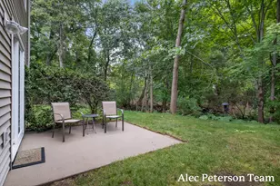 1544 Beechtree Cmns, Grand Haven, MI 49417 - Photo 30
