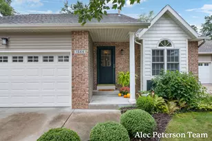 1544 Beechtree Cmns, Grand Haven, MI 49417 - Photo 2