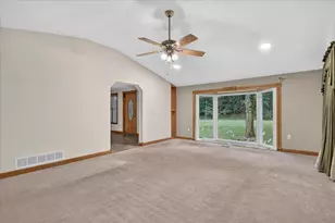 12915 Cassidy Rd, Bellevue, MI 49021 - Photo 8