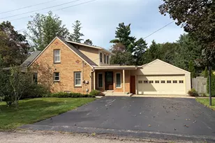 408 Evelyn Ave, Kalamazoo, MI 49001 - Photo 1