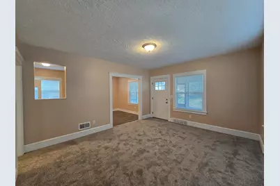 110 N Higby Street, Jackson, MI 49202 - Photo 12