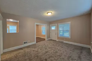 110 N Higby St, Jackson, MI 49202 - Photo 12