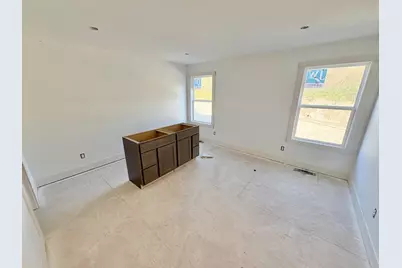 5925 Valley Point Drive SE, Caledonia, MI 49316 - Photo 8