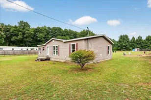 16468 W Howard City Edmore Rd, Howard City, MI 49329 - Photo 4
