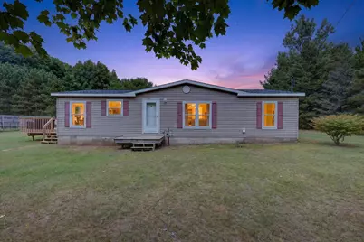 16468 W Howard City Edmore Road, Howard City, MI 49329 - Photo 1