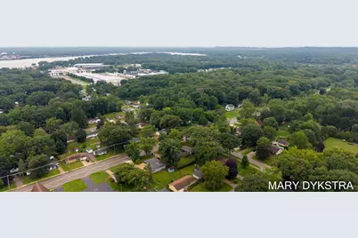 409 W Lakewood Boulevard, Holland, MI 49424 - Photo 54