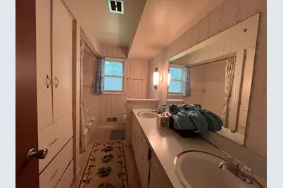 584 Pineview Drive, Holland, MI 49424 - Photo 10