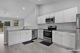 465 Orchard St, Constantine, MI 49042 - Photo 4