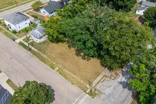 124 S State St, Niles, MI 49120 - Photo 1