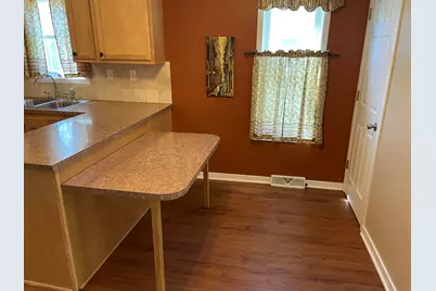 2424 30th Street SW, Wyoming, MI 49519 - Photo 18
