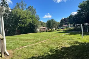 5168 Woodcliff Dr, Flint, MI 48504 - Photo 4