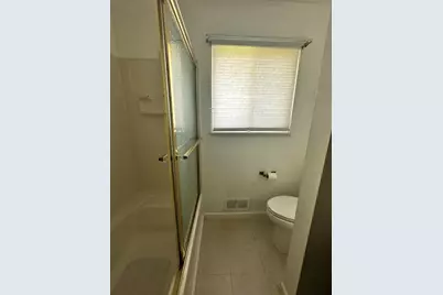 5168 Woodcliff Drive, Flint, MI 48504 - Photo 18