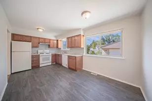 222 Kirk Ave, Ypsilanti, MI 48197 - Photo 12