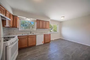 222 Kirk Ave, Ypsilanti, MI 48197 - Photo 10