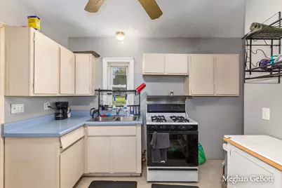 1410 Walnut Street NE, Grand Rapids, MI 49503 - Photo 8