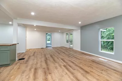 7400 N Riverview Drive, Kalamazoo, MI 49004 - Photo 10