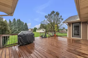 9083 Warner Rd, Saline, MI 48176 - Photo 12
