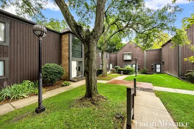 160 Carberry Hill Court, Kalamazoo, MI 49006 - Photo 4
