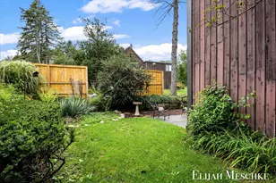160 Carberry Hill Ct, Kalamazoo, MI 49006 - Photo 42