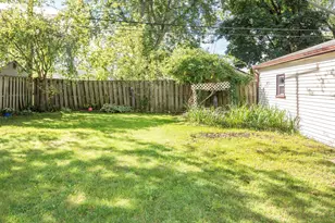 938 Parkwood Ave, Ypsilanti, MI 48198 - Photo 10