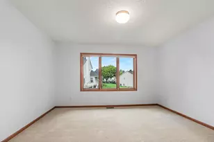 4377 Redbush Dr SW, Grandville, MI 49418 - Photo 12