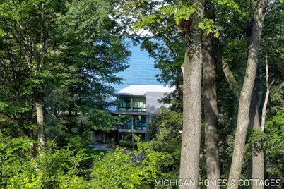 690 Dunegrass Circle Drive, Saugatuck, MI 49453 - Photo 4