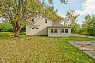 43650 Ecorse Rd, Belleville, MI 48111 - Photo 2