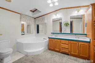 176 Wallasey Dr SW, Grand Rapids, MI 49548 - Photo 18