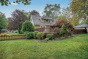 352 Dunham Dr, Battle Creek, MI 49015 - Photo 36