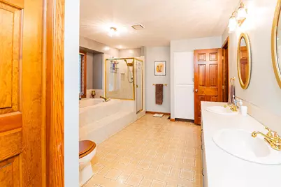 8259 Wallinwood Springs Drive, Jenison, MI 49428 - Photo 34