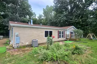 251 Millburg Dr, Benton Harbor, MI 49022 - Photo 1