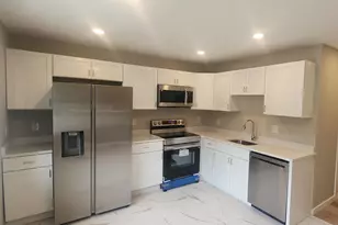 263 Kirk Ave, Ypsilanti, MI 48197 - Photo 2