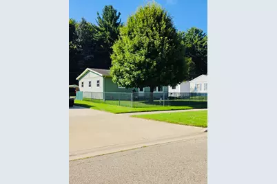 380 Cherry Street, Coloma, MI 49038 - Photo 2