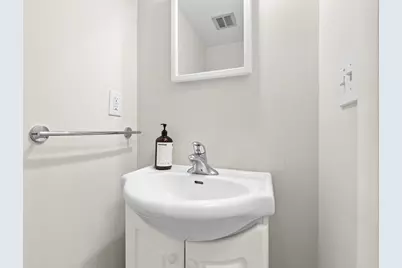 3844 Greenleaf Circle, Kalamazoo, MI 49008 - Photo 14