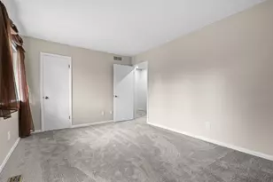 3844 Greenleaf Cir, Kalamazoo, MI 49008 - Photo 16