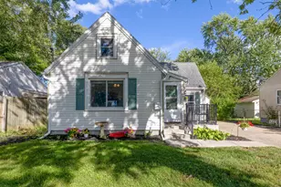 2920 Charlesgate Ave SW, Wyoming, MI 49509 - Photo 2