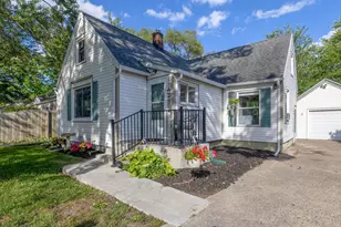 2920 Charlesgate Ave SW, Wyoming, MI 49509 - Photo 4