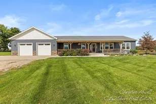2908 Huddle Rd, Lake Odessa, MI 48849 - Photo 2