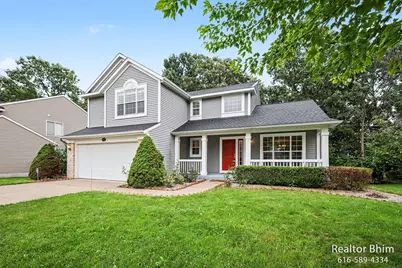 3689 Maple Hurst Drive SE, Kentwood, MI 49512 - Photo 2