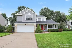 3689 Maple Hurst Dr SE, Kentwood, MI 49512 - Photo 1