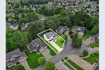 3689 Maple Hurst Drive SE, Kentwood, MI 49512 - Photo 14