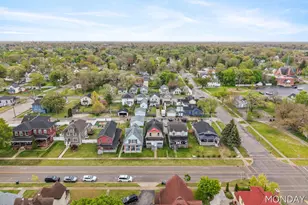 531 W Webster Ave, Muskegon, MI 49440 - Photo 26