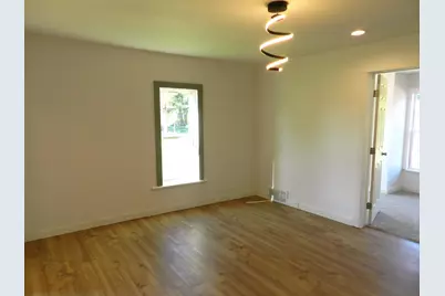 1097 Pearl Street, Benton Harbor, MI 49022 - Photo 4