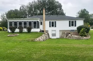 618 Muriel St, Otsego, MI 49078 - Photo 4