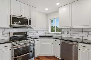 2243 Sun Valley Dr, Ann Arbor, MI 48108 - Photo 18