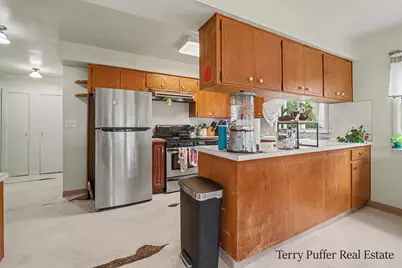 1187 Washington Avenue, Muskegon, MI 49441 - Photo 8